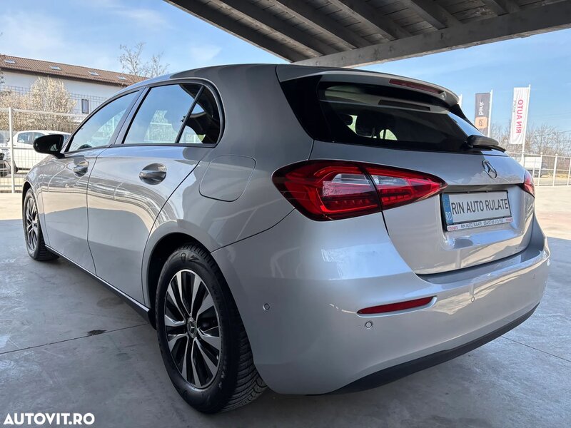 Mercedes-Benz A 180
